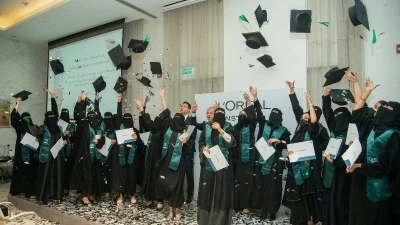 أكاديمية لوريال لتجميل الشعر في السعودية تخرّج أول دفعة من الطالبات