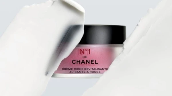 شانيل تطلق كريم N°1 De Chanel الجديد