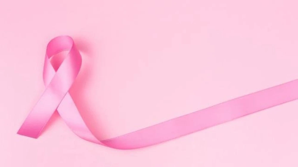 هل استخدام المستحضرات الغنية بالمنيوم يؤدي إلى سرطان الثدي؟