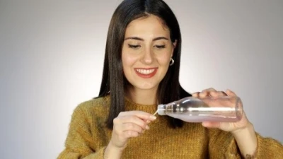 بالفيديو، استخدامات ماء ميسيلار جماليّة لم تسمعي بها من قبل