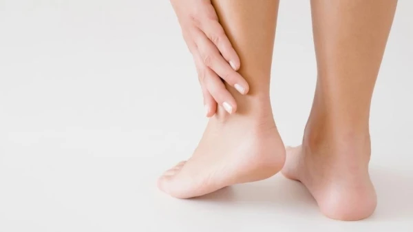 علاج صدفية القدم أمر ضروري... إليكِ أبرز الطرق التي تساعد على ذلك