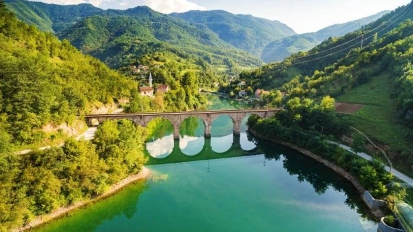 أشهر الأماكن السياحية في البوسنة: احجزي تذكرتكِ للسفر إليها بأقرب وقت