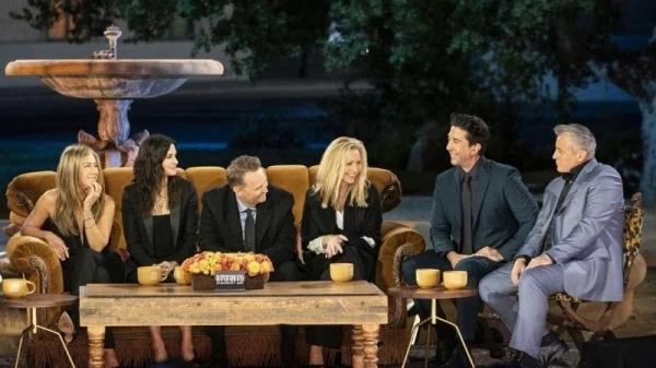 حلقة لمّ شمل الأصدقاء Friends Reunion في مسلسل فريندز: نوستلجيا وأسرار تكشف للمرة الأولى