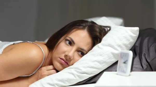 10 طرق لمعالجة اضطراب النوم والارق بعد رمضان