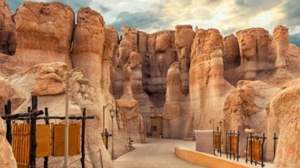 السياحة في السعودية: أفضل 6 مواقع يمكنكِ التخييم فيها