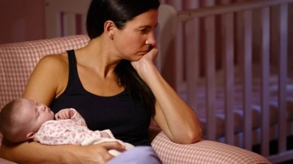 كيف تتغلبين على الاكتئاب بعد الولادة؟