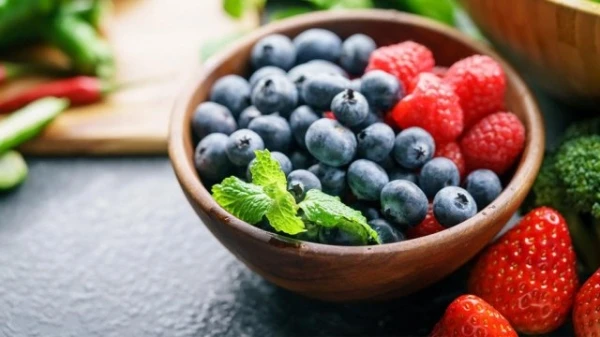 أفضل 7 أنواع فاكهة يمكن إضافتها إلى الرجيم لخسارة الوزن