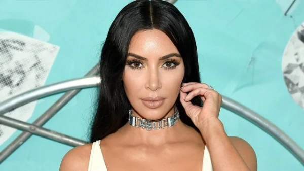 Kim Kardashian تفاجئ الجمهور بخبر تخصصها في مجال المحاماة!