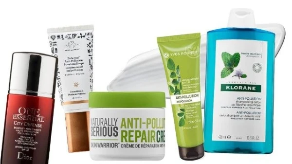 إحمي بشرتكِ وشعركِ من آثار تلوّث الهواء السلبيّة بواسطة هذه المنتجات!