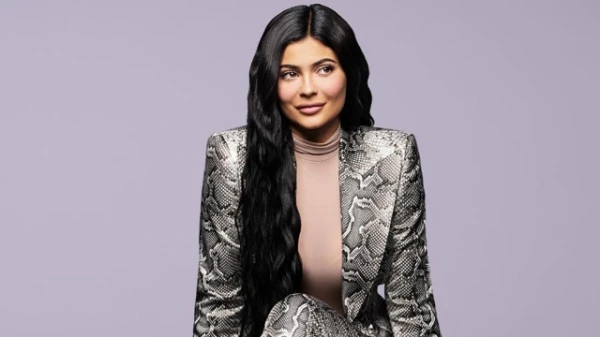 Kylie Jenner تحصد لقب أصغر امرأة عصاميّة مليارديرة، بحسب مجلّة Forbes