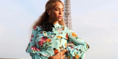 ماذا ارتدت النجمات هذا الأسبوع؟
Beyonce في إطلالةٍ مفعمة بالحياة من باريس