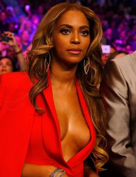 Beyoncé في تصميمٍ لا يترك مجالاً للخيال!