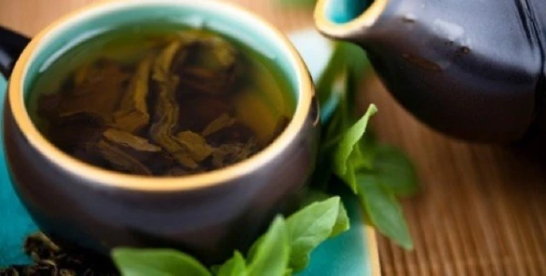 9 فوائد خياليّة للشاي الأخضر ستجعله حليفكِ اليوميّ