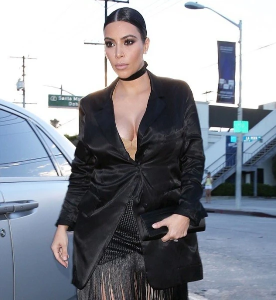Kim Kardashian
لا تعتمدي هذه الأزياء ثانية