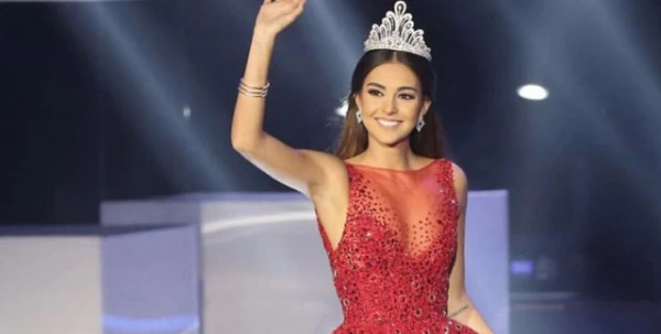 الرقيّ عنوان إطلالة فاليري أبو شقرا في حفل تتويج ملكة جمال لبنان للعام 2016