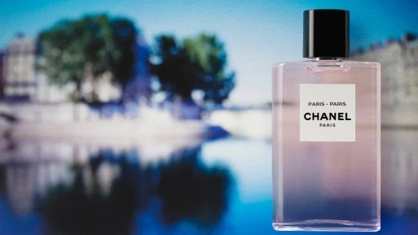 شانيل تطلق عطر Paris-Paris ضمن مجموعة Les Eaux de CHANEL