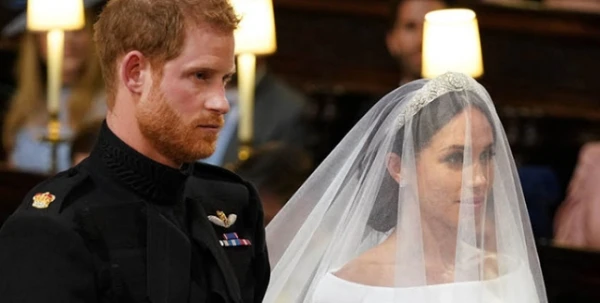 مواقف محرجة في زفاف الأمير هاري وميغان ماركل: زغاريد، ذبابة مزعجة وحبيبات سابقات!
