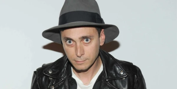 Hedi Slimane المدير الإبداعيّ الجديد لدار Céline