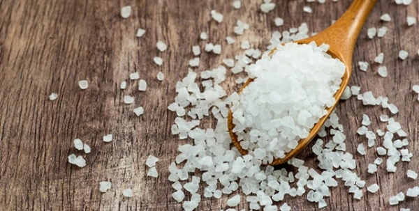 ما هي فوائد الملح للبشرة، الشعر والرشاقة؟