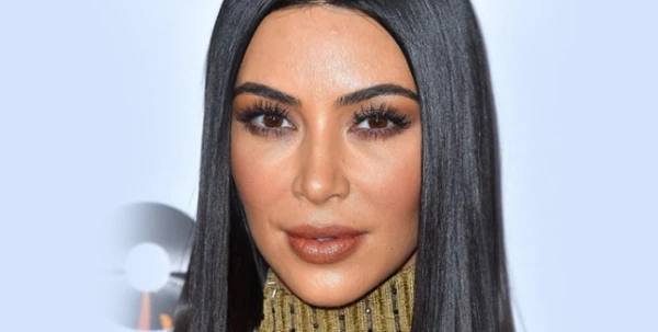 أسرار Kim Kardashian في الحصول على شعر صحي ولامع