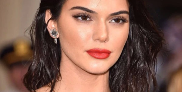 صور  قصر Kendall Jenner الجديد الذي يبلغ سعره 8.55 مليون دولار