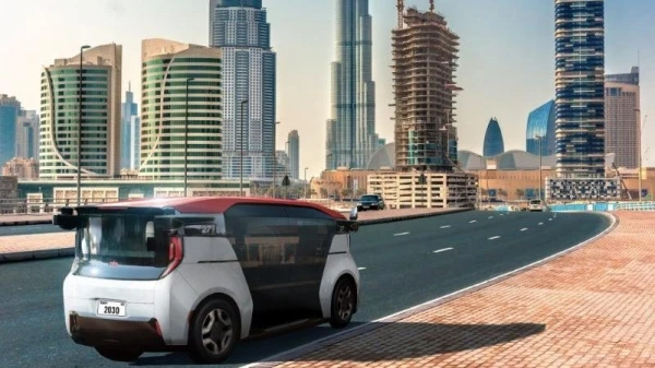 دبي تستعد لتشغيل سيارات ذاتية القيادة في 2023