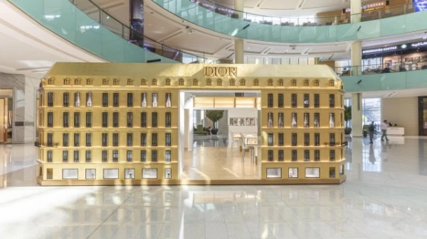 Dior تفتتح متجرها المؤقت للمجوهرات والساعات في دبي مول