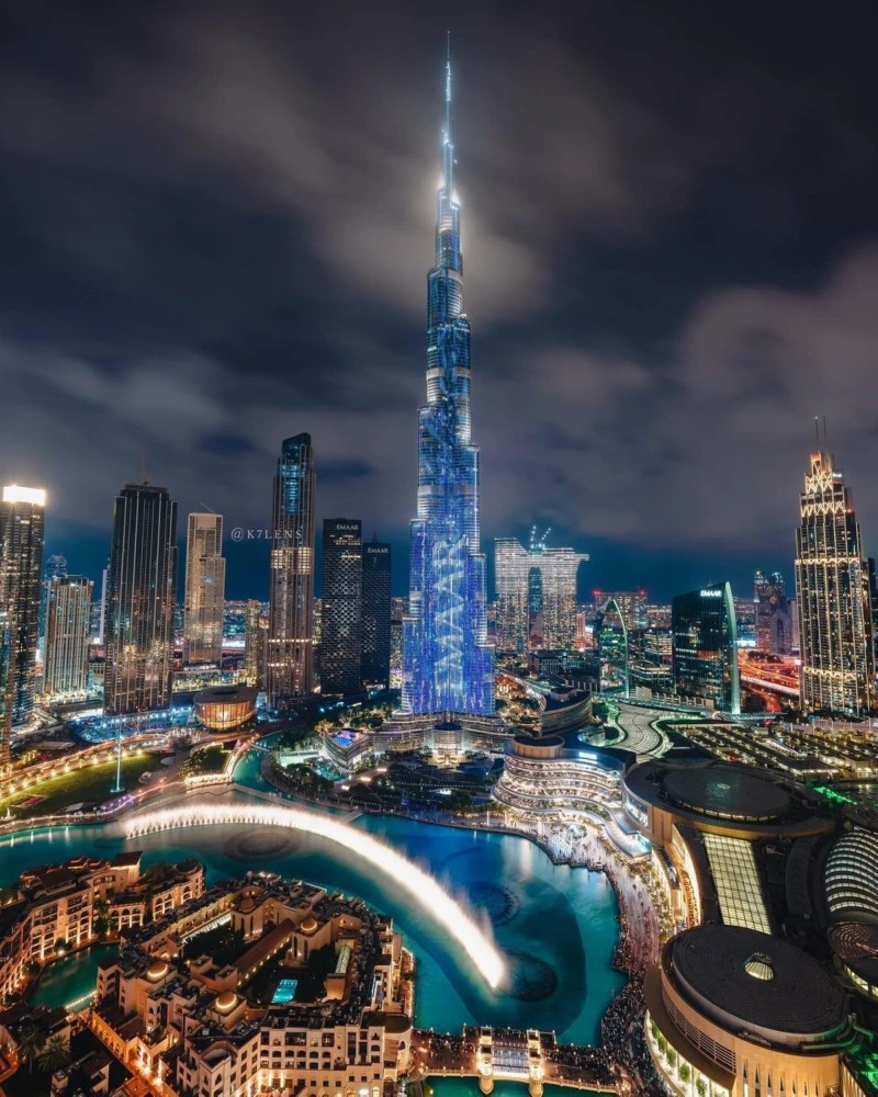 اشهر المعالم السياحية في العالم - برج خليفة في دبي 
