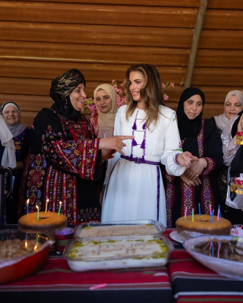 صورة  الملكة رانيا في عيد ميلادها 2023