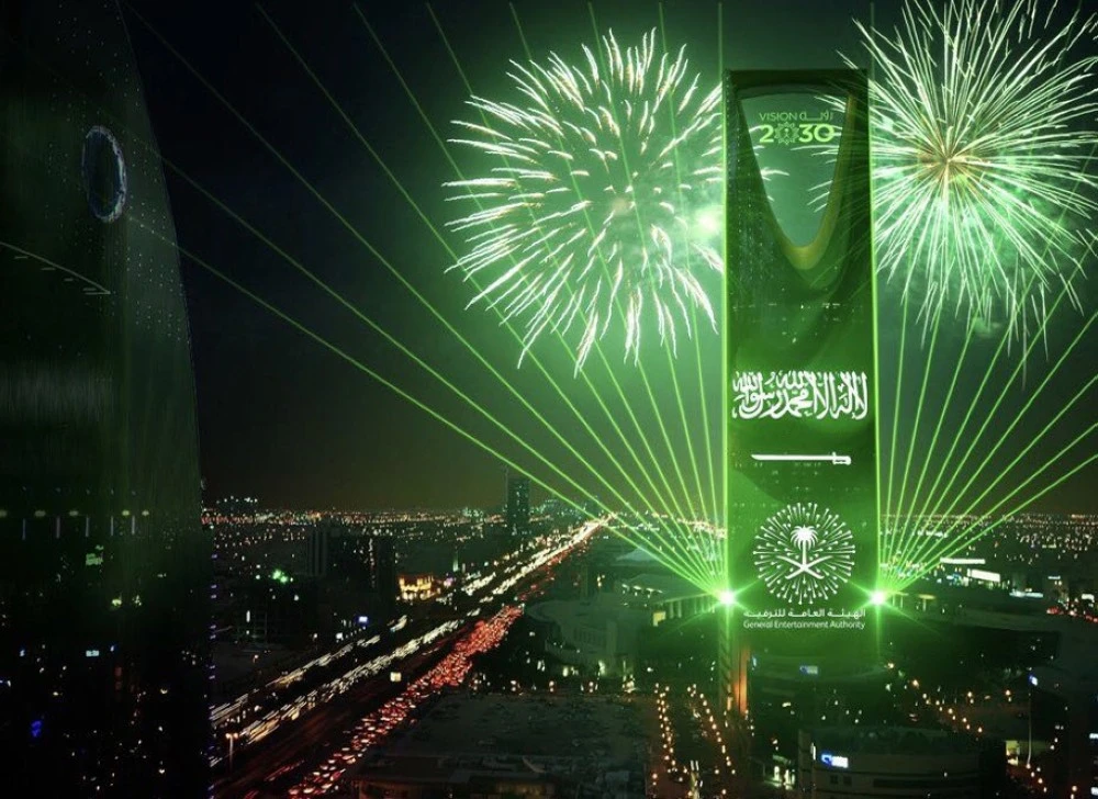   مَن سيحيي حفلات اليوم الوطني السعودي 93 ومتى؟