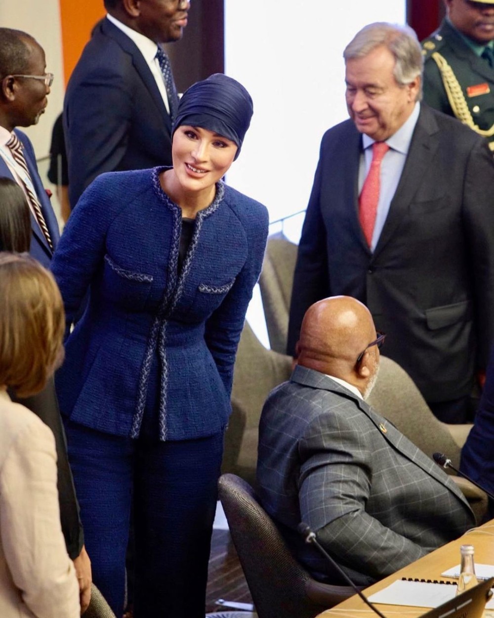 صور الشيخة موزا في نيويورك