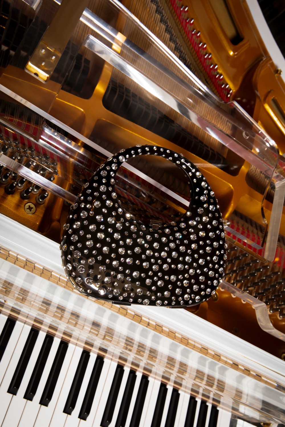 متجر Harvey Nichols Dubai يطلق تشكيلة خريف وشتاء 2023-2024 ضمن حملة Let's Dance