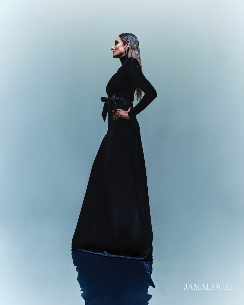 أمينة خليل نجمة عدد سبتمبر 2023 وجلسة تصوير خاصة مع Balenciaga