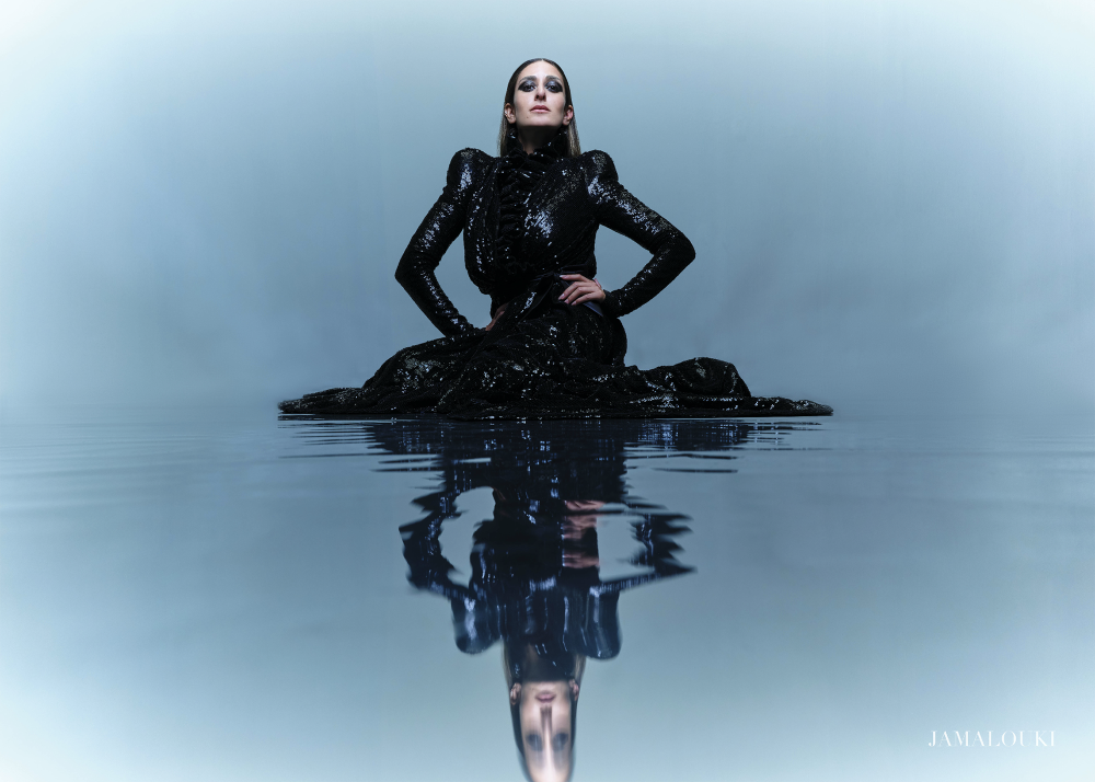 أمينة خليل نجمة عدد سبتمبر 2023 وجلسة تصوير خاصة مع Balenciaga