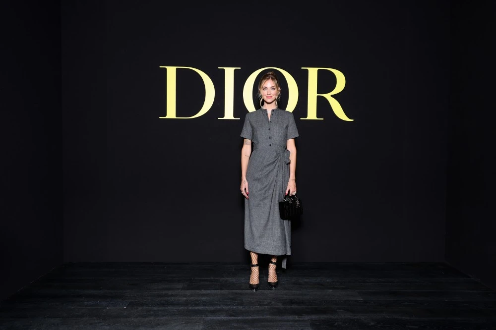 مجموعة Dior لربيع وصيف 2024: إندماج مُلفت للطابع الذكوري بالأسلوب الأنثوي
