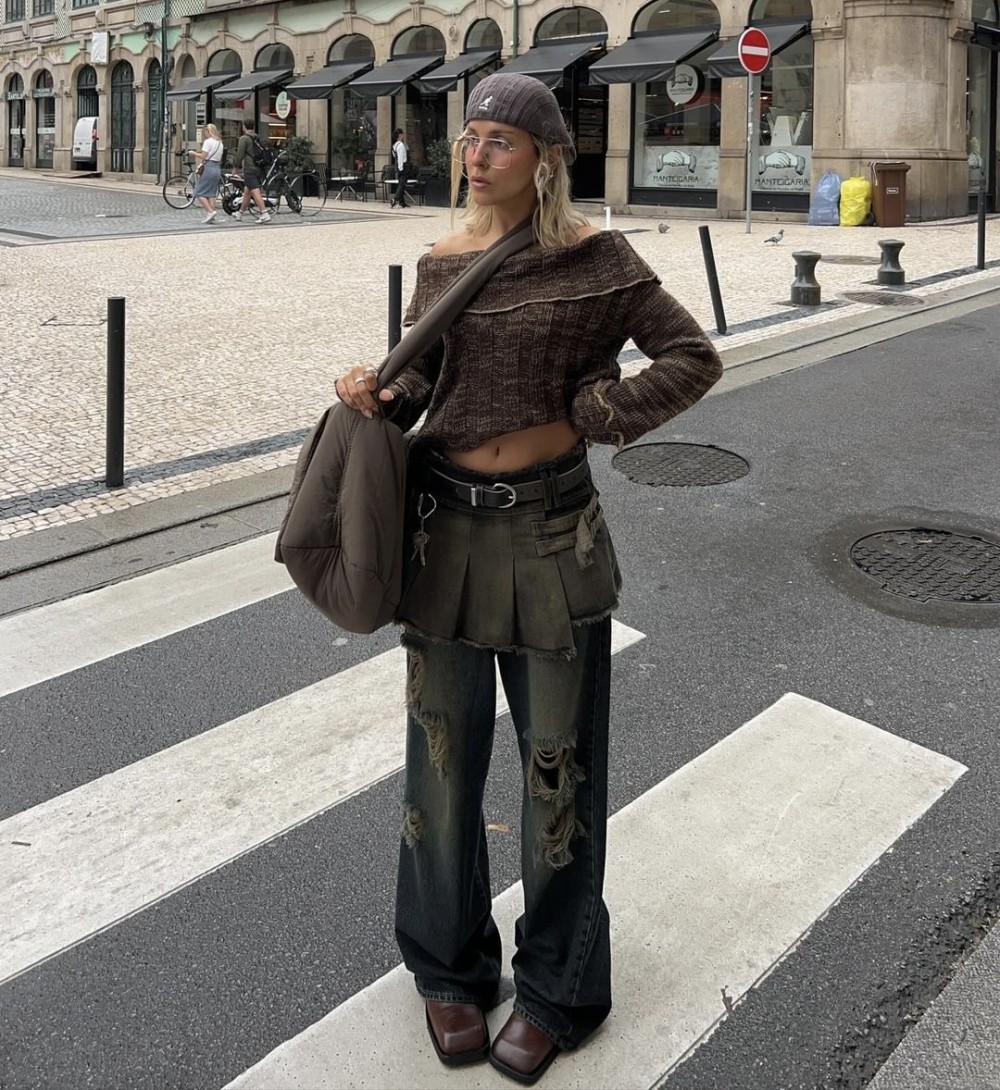 brown washed denim شتاء 2024