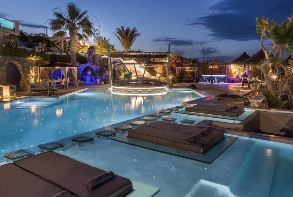 افضل فنادق اليونان التي ستكون مرجع لكِ خلال التخطيط لرحلتكِ المقبلة