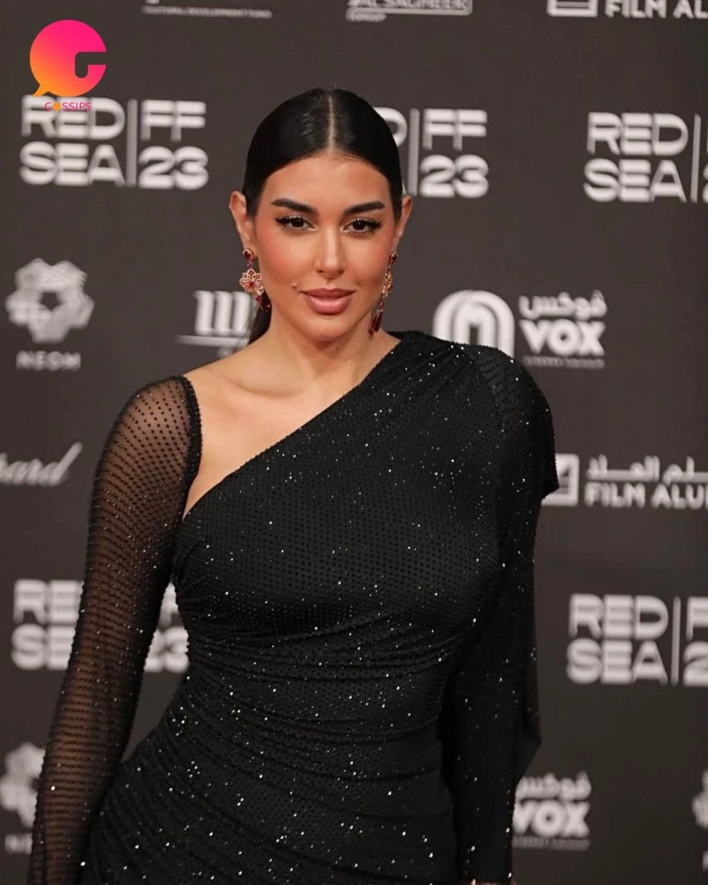 طلة ياسمين صبري في افتتاح مهرجان البحر الاحمر السينمائي 2023