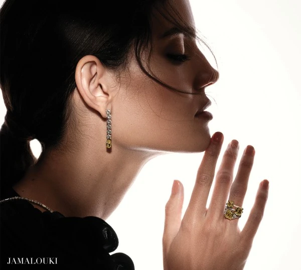 جلسة تصوير خاصة بمجوهرات .Tiffany & Co:  تصاميم خالدة بلمسة عصرية