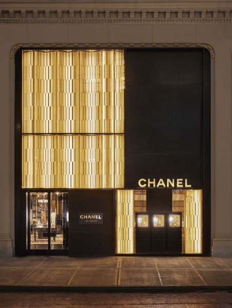 شانيل تفتتح أول متجر رئيسي للساعات والمجوهرات الفاخرة في نيويورك