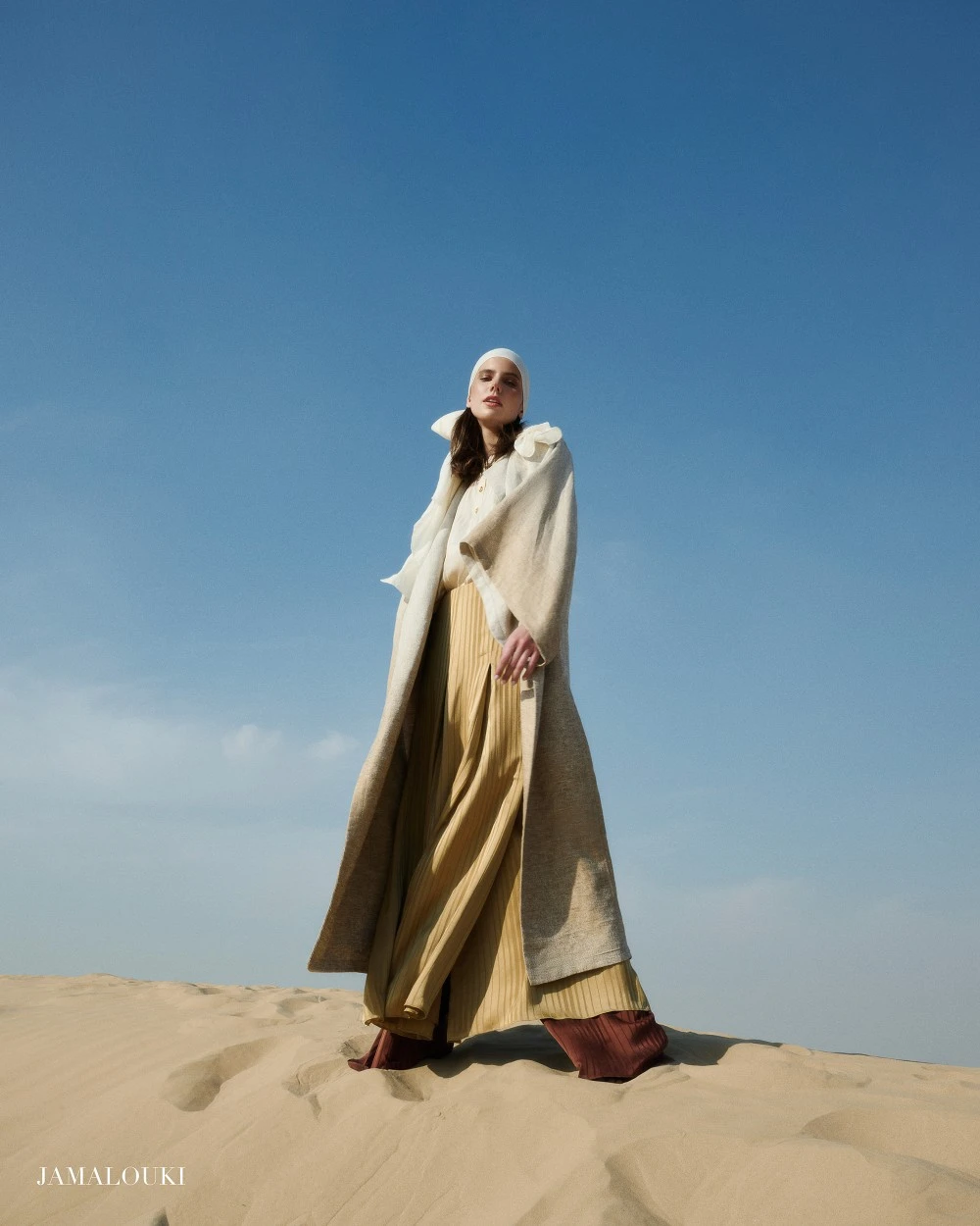 جلسة تصوير لمجموعة Eternal Sands من Loro Piana: أسلوب يحاكي بساطة رمال الصحراء