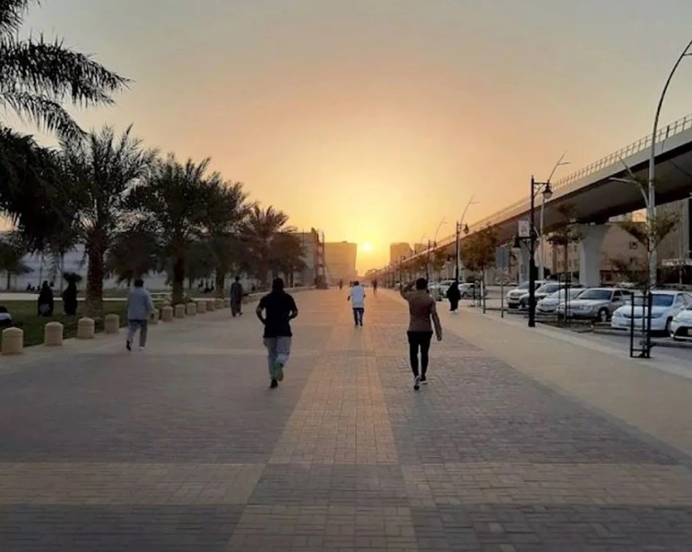10 افضل اماكن للمشي في الرياض خلال رمضان. انتعلي حذاءكِ الرياضي وانطلقي!