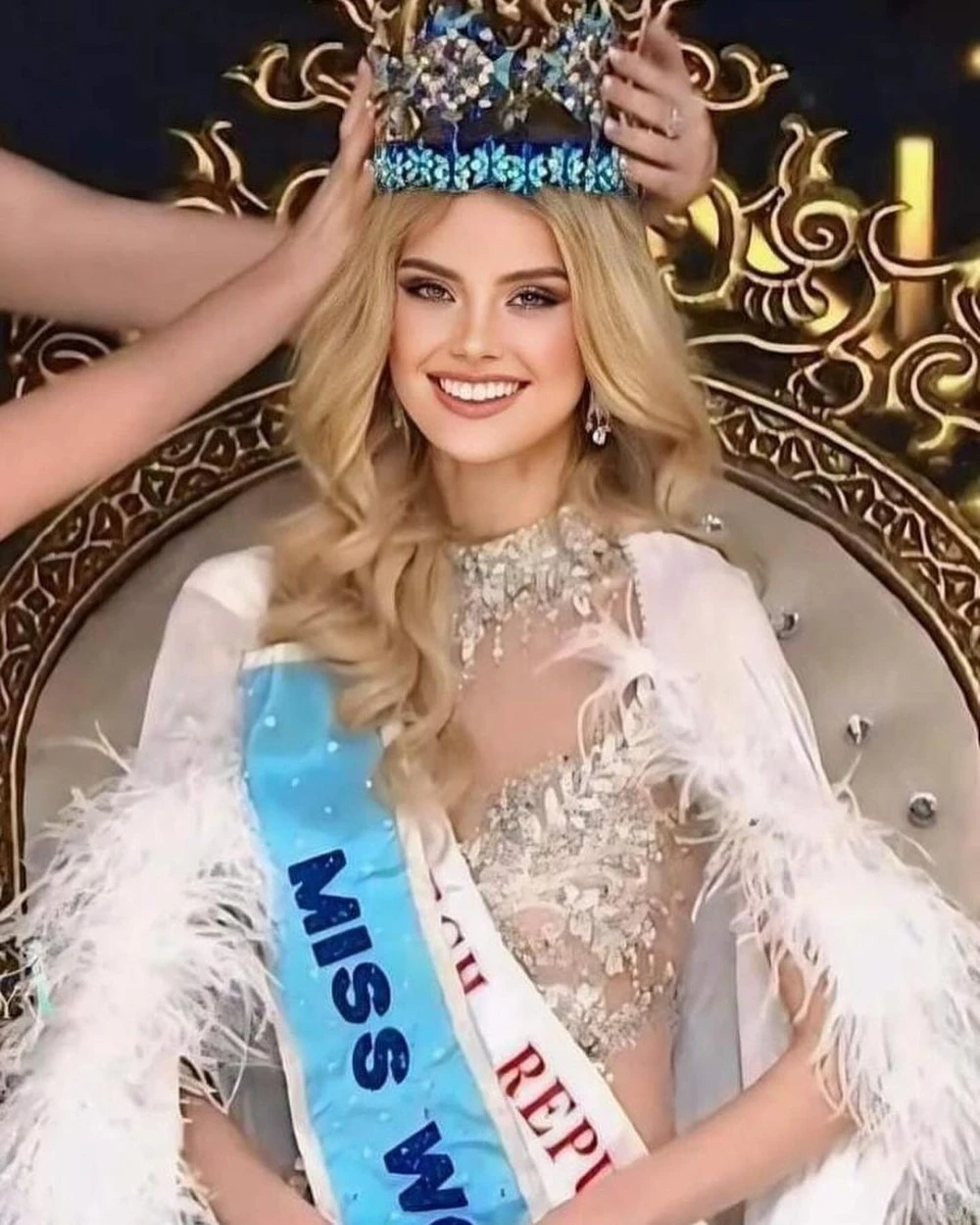 ملكة جمال العالم 2024 من جمهورية التشيك Krystyna Pyszková