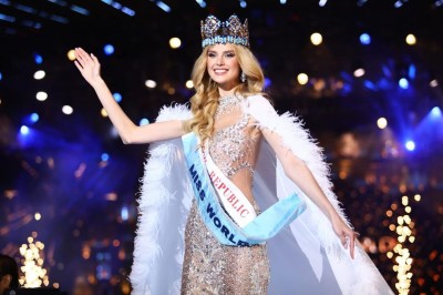 ملكة جمال العالم 2024 من جمهورية التشيك Krystyna Pyszková