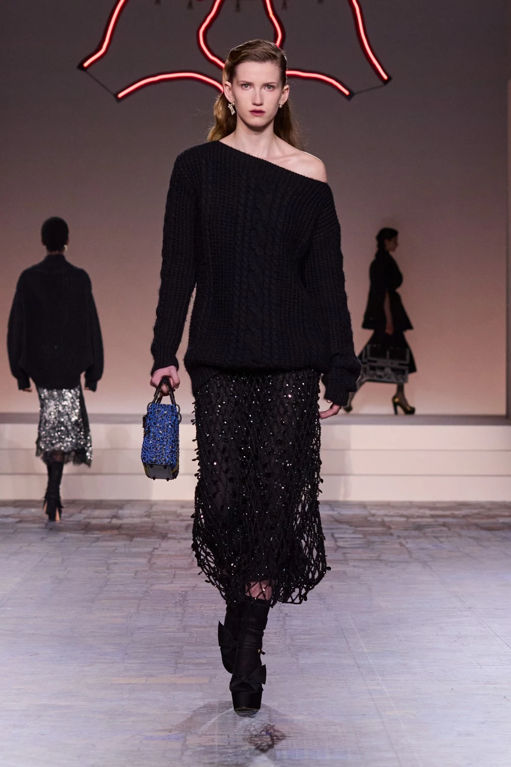 مجموعة Dior التحضيريّة لخريف 2024: إشادة بمدينة نيويورك