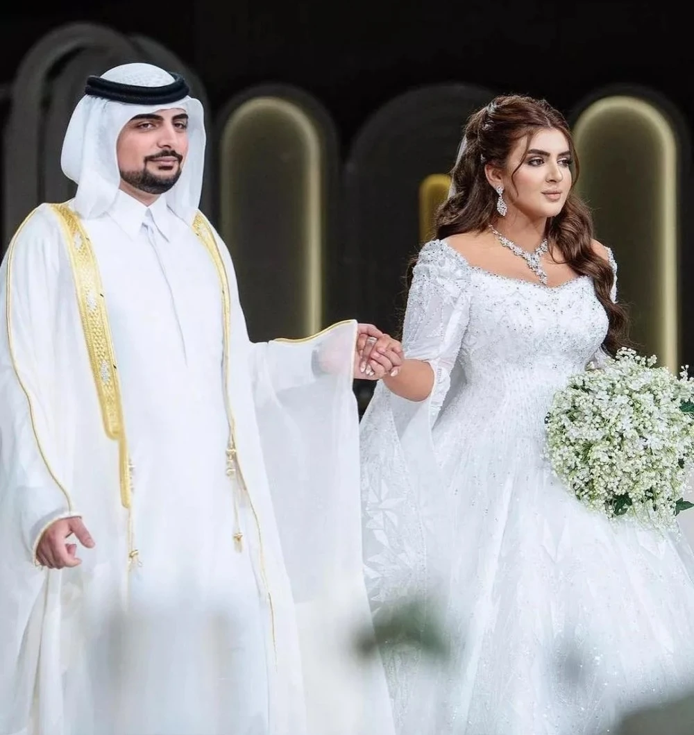  الشيخة مهرة آل مكتوم مع الشيخ مانع بن محمد بن راشد بن مانع آل مكتوم زفاف 