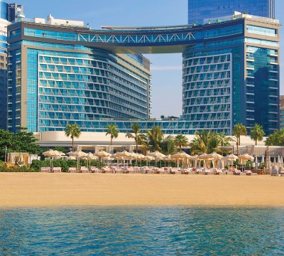 زوري NH Collection Dubai The Palm: لتجربة لا تضاهى في واحد من أفضل فنادق دبي