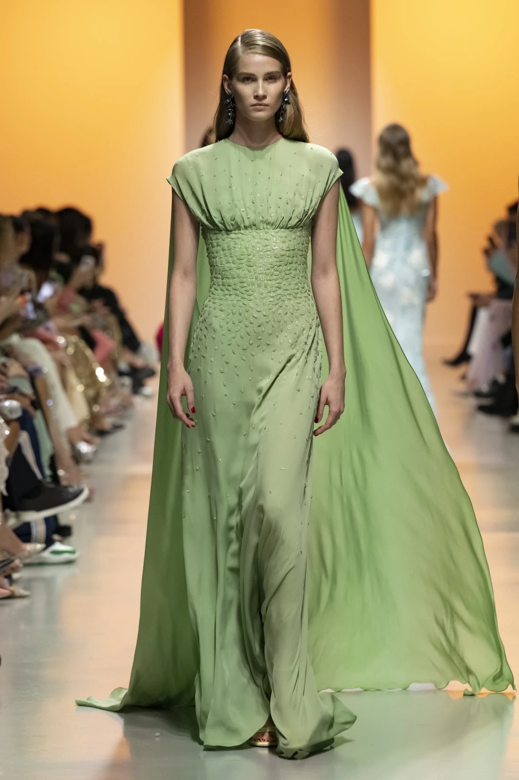 مجموعة Georges Hobeika لربيع وصيف 2025: إنعكاسٌ لجوهر الحياة