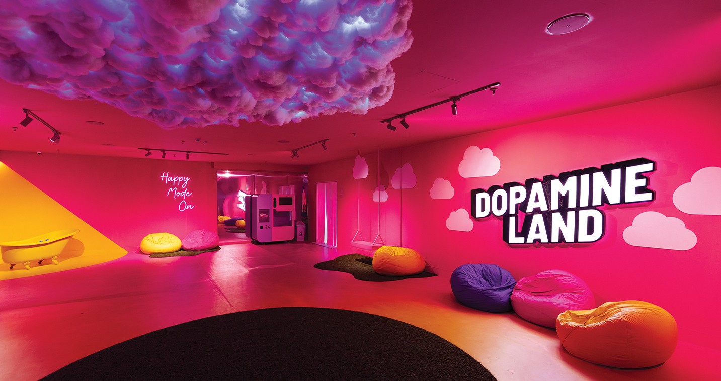 Dopamine Land: تجربة استثنائيّة توقظ الحواس