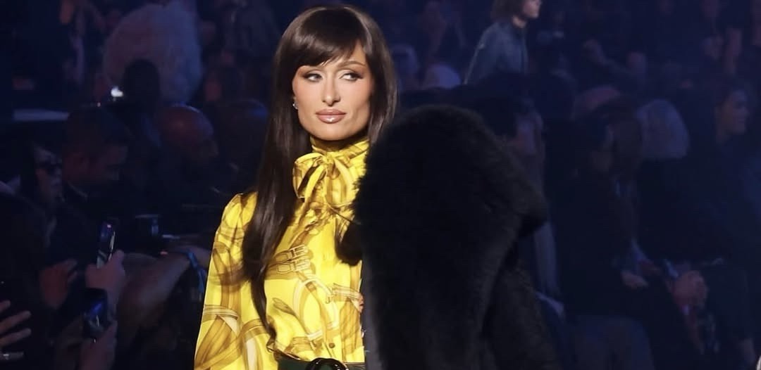 Gucci تحوّل الـTimes Square إلى منصّة عرض لمجموعة Gucci Cruise 2027... هذا أبرز ما فاتكِ